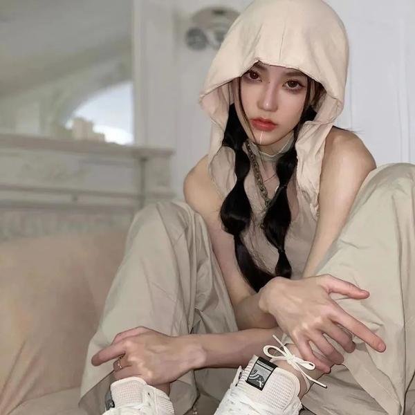 她的城
